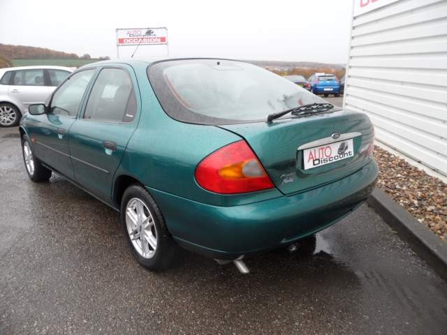 MONDEO type 1 Ph II - 5 PORTES - 1996-2000